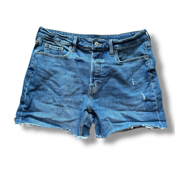 Old Navy OG Straight High Rise Blue Denim Distressed Jean Shorts Women’s Size 14 - Picture 1 of 14